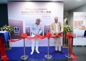 Gần 100 bức ảnh về cuộc chiến chống Covid-19 được triển lãm tại bệnh viện FV