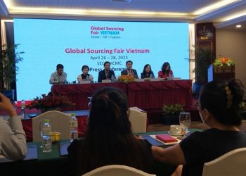 Triển lãm Nguồn Cung ứng Quốc tế đầu tiên tại Việt Nam quy tụ hơn 500 gian hàng tham gia trưng bày