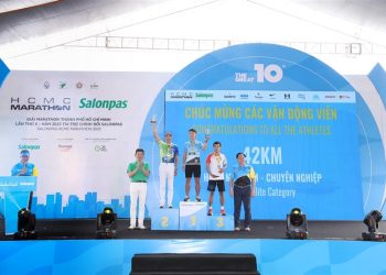 Hàng ngàn người chạy khai xuân 2023 tại giải SALONPAS HCMC MARATHON lần thứ 10