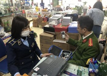 Quản lý thị trường Hà Nội: Phát hiệu nhiều sai phạm trong kinh doanh thiết bị đo nồng độ cồn