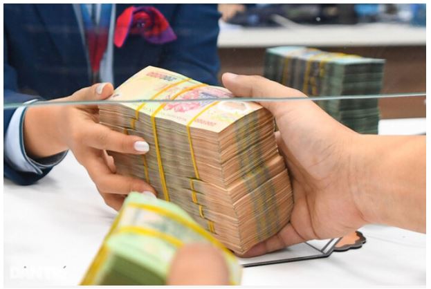 Lãi suất liên ngân hàng giảm sâu, đẩy mạnh bơm tiền rẻ ra thị trường