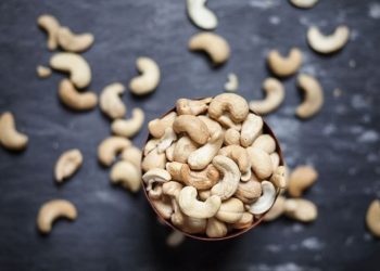 5 container hạt điều bị thu giữ tại Algeria: Doanh nghiệp đối diện nguy cơ mất trắng