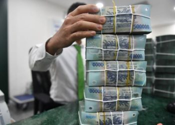 ‘Cơn gió ngược’: Những ngân hàng tăng lãi suất huy động