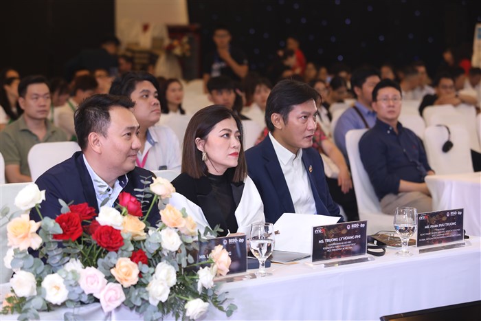Quán Quân STARTUP WHEEL 2023: “Cỏ Cây Hoa Lá” – Startup Mở Ra Xu Hướng Sản Phẩm Thiên Nhiên Bền Vững