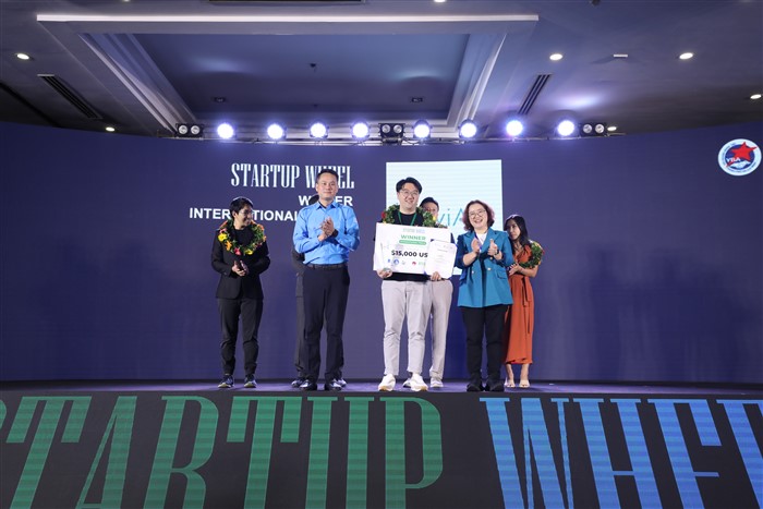 Quán Quân STARTUP WHEEL 2023: “Cỏ Cây Hoa Lá” – Startup Mở Ra Xu Hướng Sản Phẩm Thiên Nhiên Bền Vững
