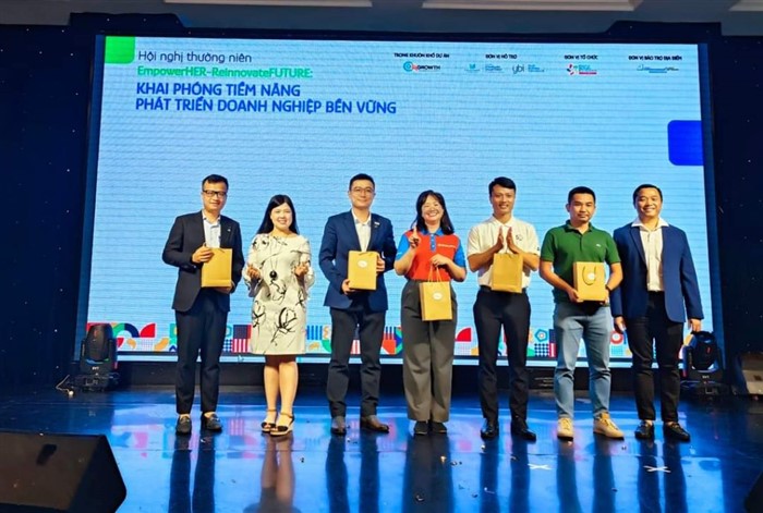 Hơn 100 doanh nghiệp tiên phong trong việc thúc đẩy phát triển bền vững, đổi mới sáng tạo
