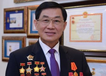 “Bán hàng cho người giàu” – mảng kinh doanh đem về ngàn tỷ doanh thu và lãi ròng trăm tỷ cho “vua hàng hiệu” Johnathan Hạnh Nguyễn