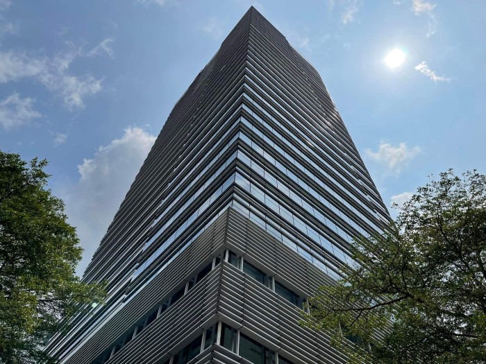 TP.HCM: Cư dân kêu cứu vì tranh chấp kéo dài tại Tòa nhà Victory Tower