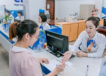 Dư địa chính sách tiền tệ hạn hẹp, tiềm ẩn rủi ro tài chính