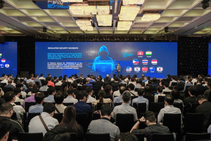 Hơn 1000 người tham gia hội nghị về dữ liệu và điện toán đám mây tại TP. Hồ Chí Minh
