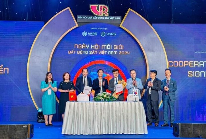 Ngày hội Môi giới Bất động sản Việt Nam và Lễ Vinh danh Nghề Môi giới Bất động sản 2024