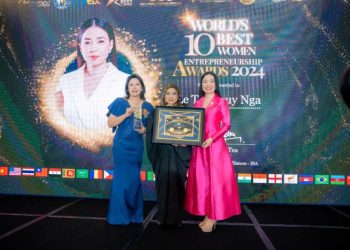 Nữ doanh nhân Lê Thúy Nga – Chủ tịch Trung tâm Y sinh học HelenCare vinh danh Top 10 nữ doanh nhân quốc tế xuất sắc năm 2024