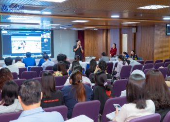 Ứng Dụng Nền Tảng Công Nghệ Và Nguồn Lực Quốc Tế Vào Trong Giảng Dạy Ngôn Ngữ