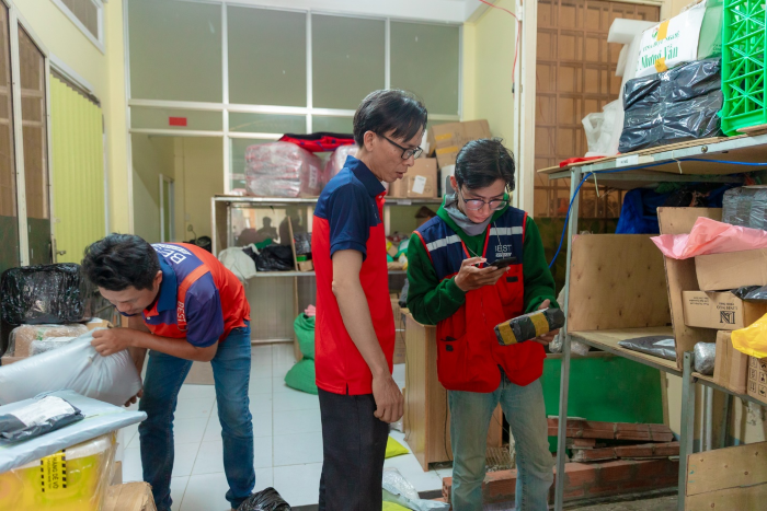 BEST Express tri ân đối tác nhượng quyền mới nhân dịp năm mới 2025