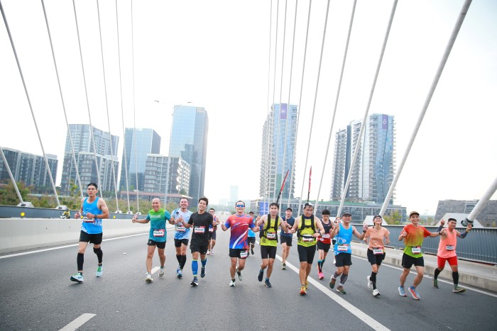 Khai Mạc GIẢI MARATHON Thành Phố Hồ Chí Minh Lần Thứ 12