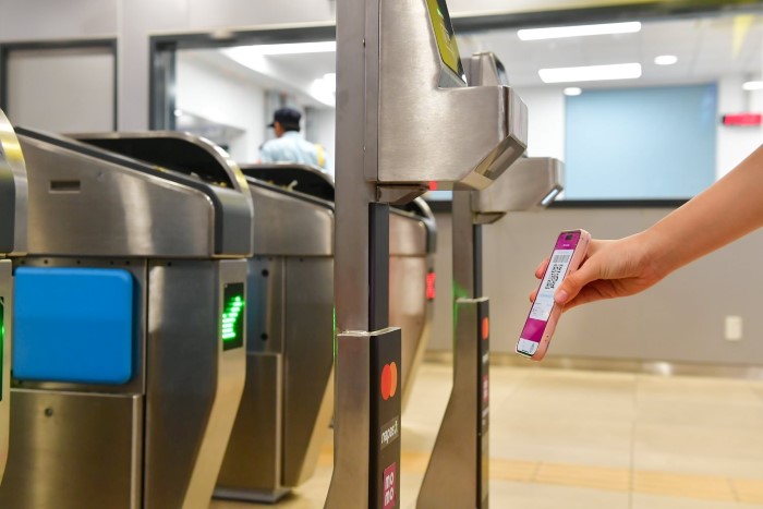 Doanh nghiệp tạo “gia tốc” để Metro nhanh chóng đi vào đời sống người dân