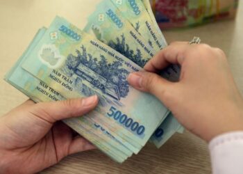 Ngân sách Nhà nước thặng dư gần 300 nghìn tỷ đồng trong quý 1