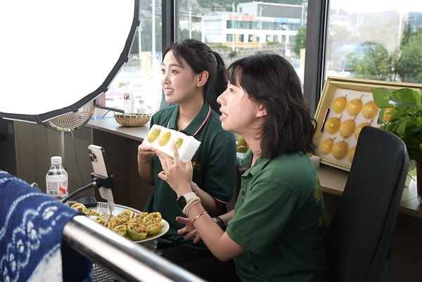 Giải bóng đá Thôn Siêu tại Quý Châu, Trung Quốc mở ra cơ hội mới cho ngành nông nghiệp