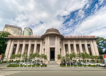 Ngân hàng Nhà nước hút về hơn 300.000 tỷ đồng