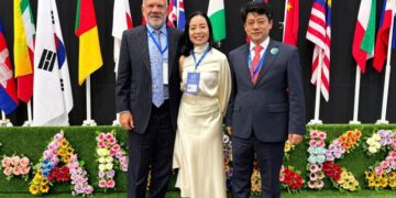 Nữ doanh nhân Việt Nam Helen Nga Le vinh dự nhận giải thưởng MMC Global Leadership Award 2026 tại Hội nghị thường niên GEF 2026