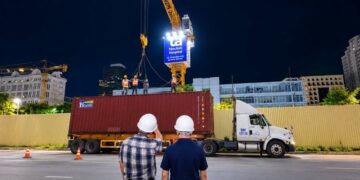 Việt Nam vừa đón “siêu máy” 2000 tỷ đồng từ Mỹ cập bến trong đêm, ứng dụng công nghệ hiện đại bậc nhất thế giới, tương tự như ĐH Stanford